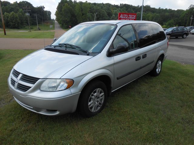 2005 Dodge Grand Caravan SE