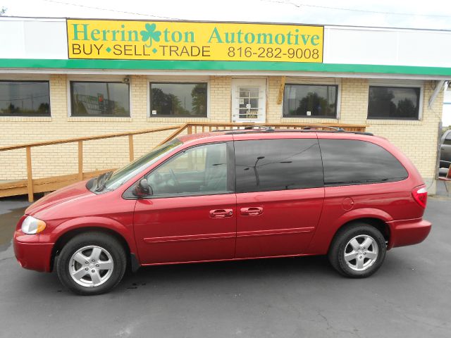 2005 Dodge Grand Caravan S