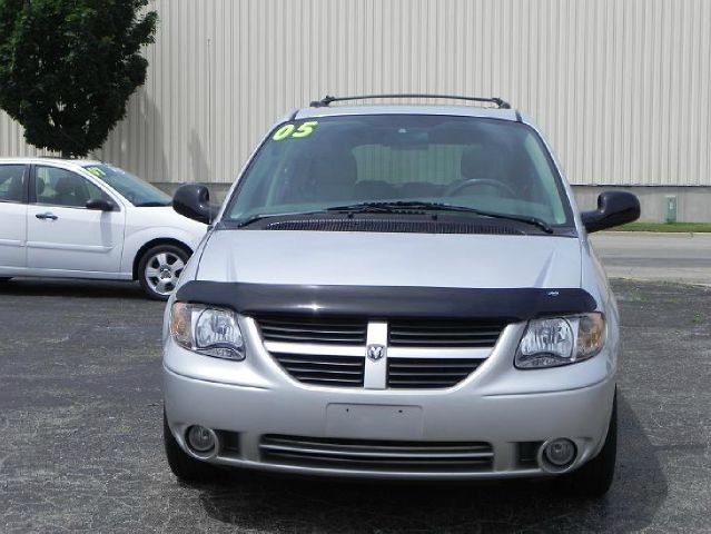2005 Dodge Grand Caravan Luxury Edition