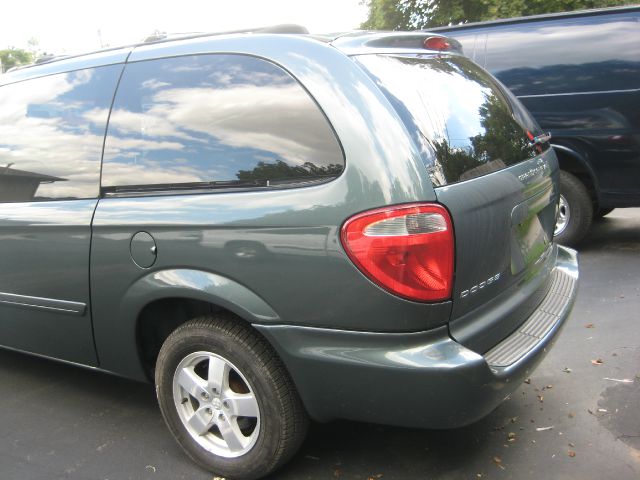 2005 Dodge Grand Caravan S