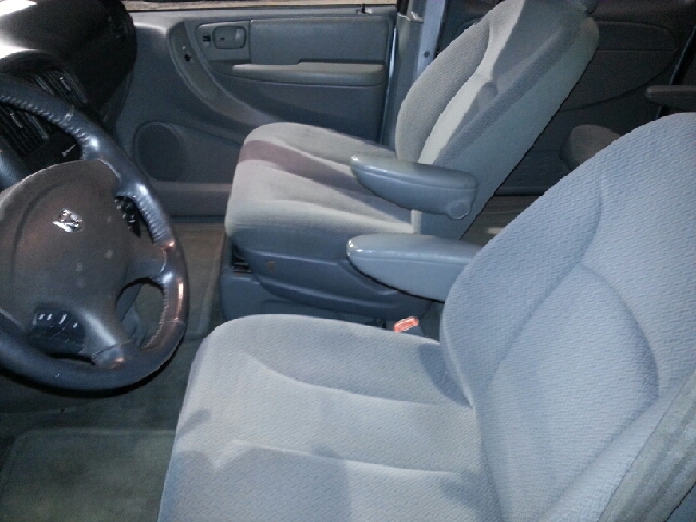 2005 Dodge Grand Caravan S