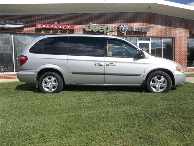 2005 Dodge Grand Caravan SE