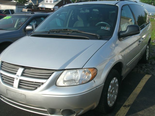 2005 Dodge Grand Caravan S