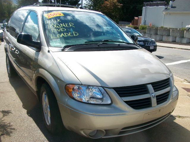 2005 Dodge Grand Caravan S