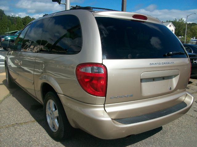 2005 Dodge Grand Caravan S