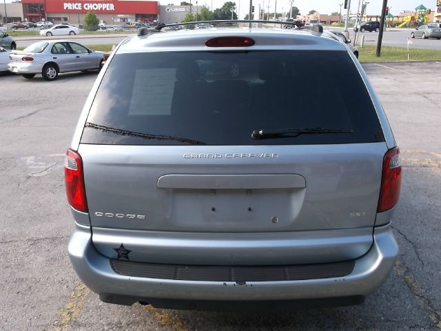 2005 Dodge Grand Caravan S