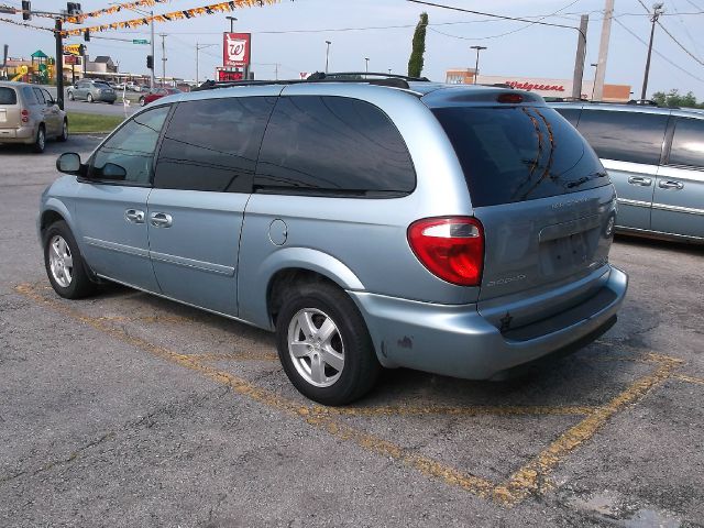 2005 Dodge Grand Caravan S