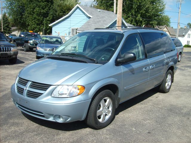 2005 Dodge Grand Caravan S