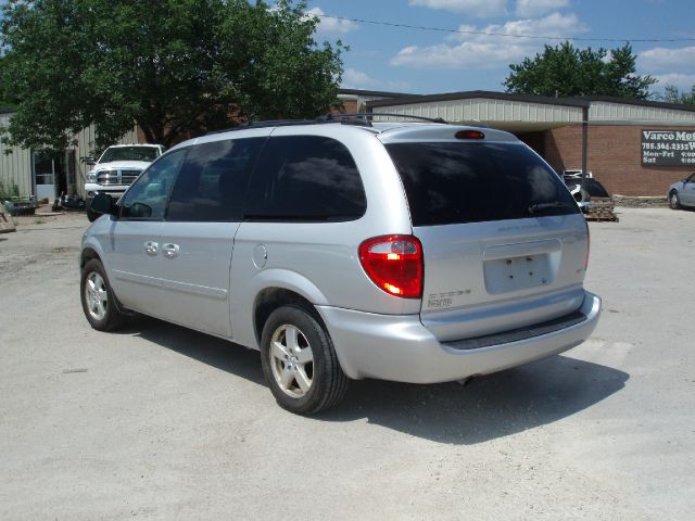 2005 Dodge Grand Caravan S