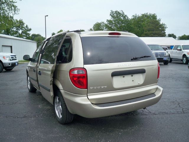 2005 Dodge Grand Caravan 2