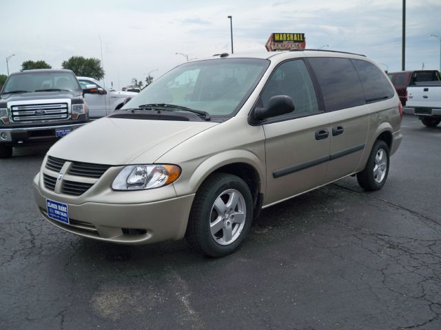 2005 Dodge Grand Caravan 2