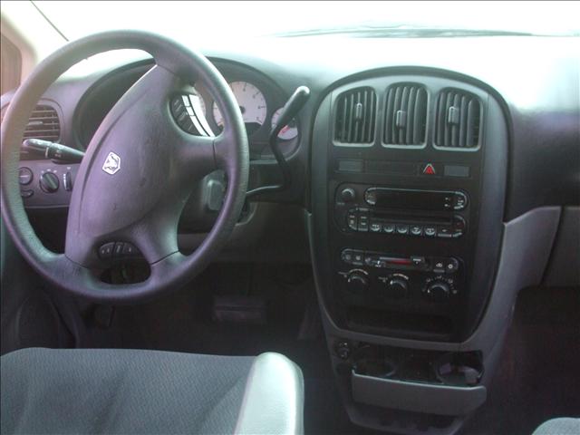 2005 Dodge Grand Caravan SE