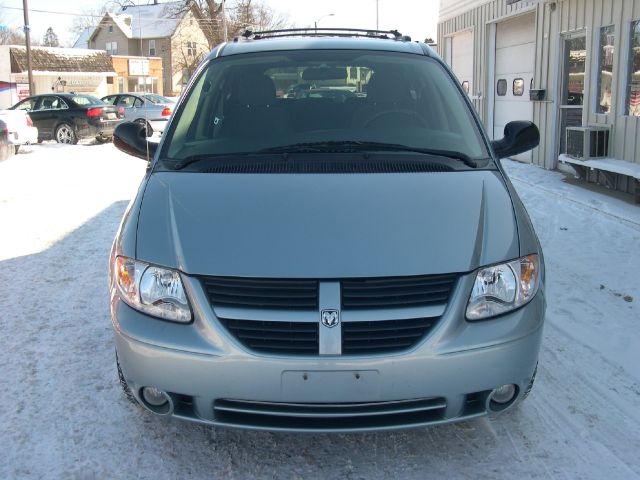 2005 Dodge Grand Caravan S