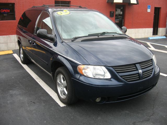 2005 Dodge Grand Caravan S