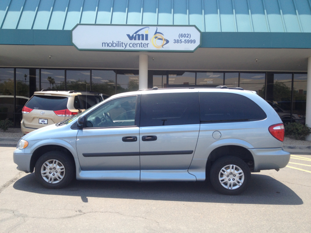 2005 Dodge Grand Caravan SE