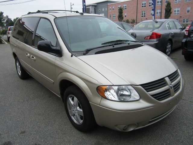 2005 Dodge Grand Caravan S