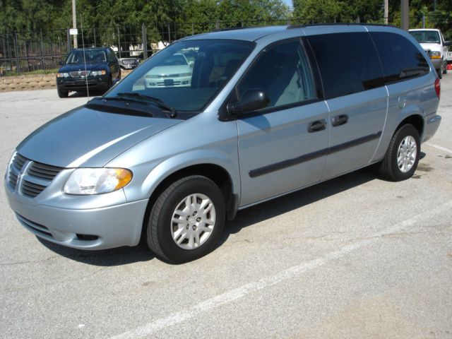 2005 Dodge Grand Caravan SE