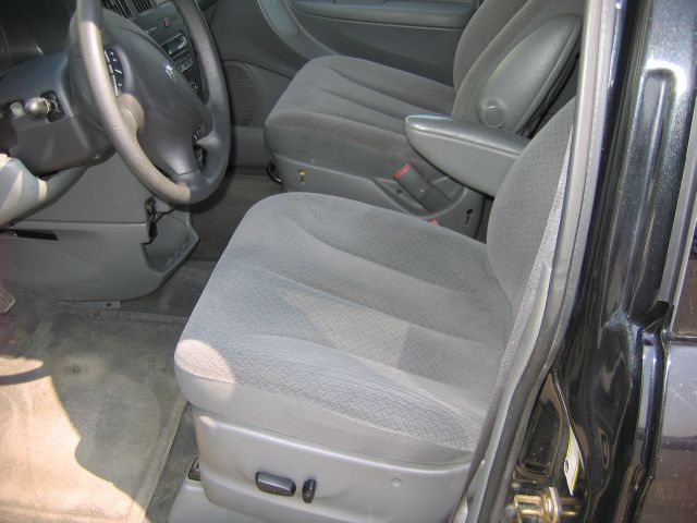 2006 Dodge Grand Caravan SE