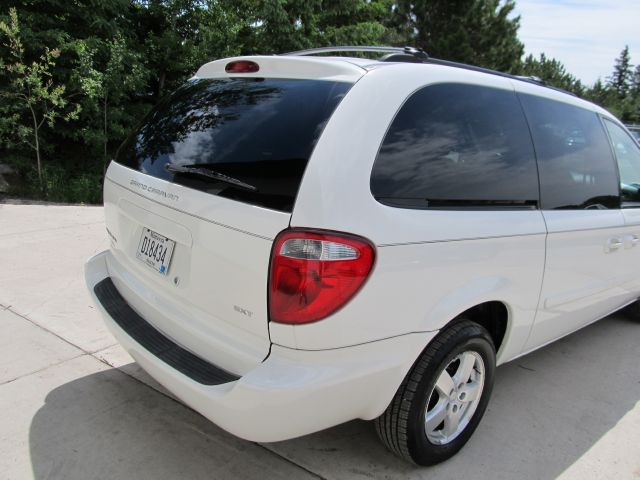2006 Dodge Grand Caravan S