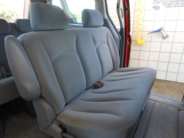 2006 Dodge Grand Caravan SE