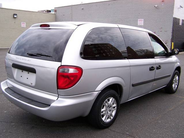2006 Dodge Grand Caravan SE