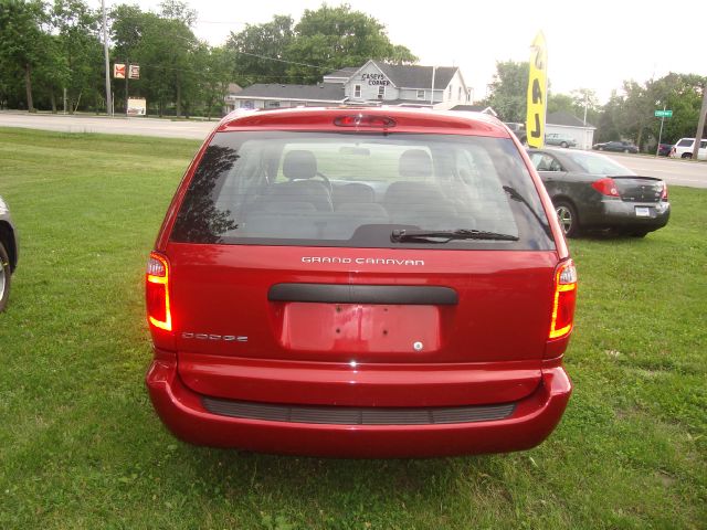 2006 Dodge Grand Caravan SE