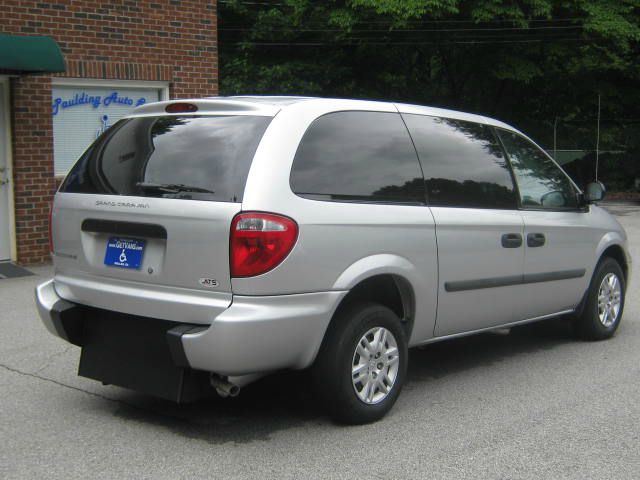 2006 Dodge Grand Caravan SE
