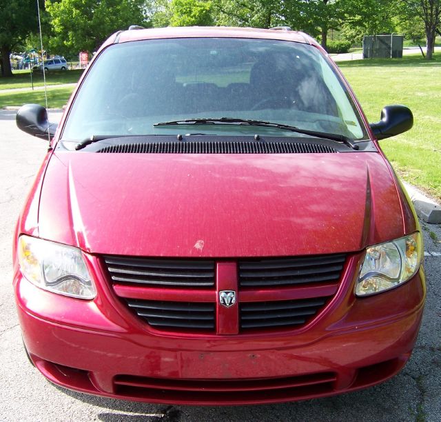 2006 Dodge Grand Caravan SE