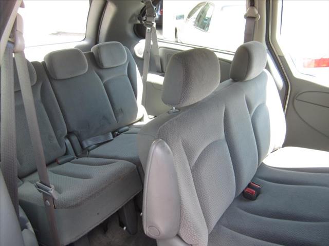 2006 Dodge Grand Caravan SE