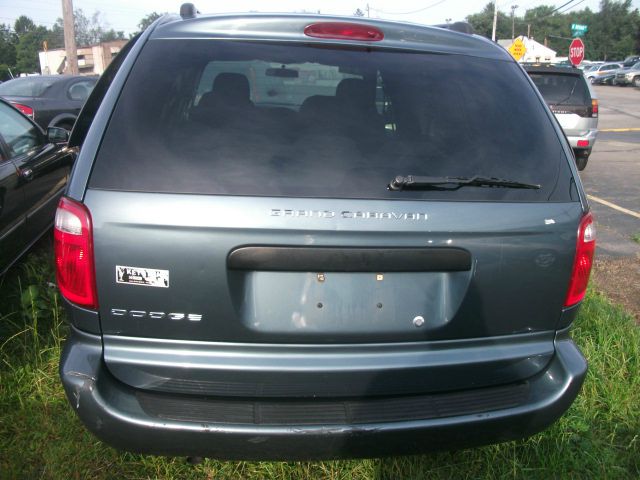 2006 Dodge Grand Caravan SE