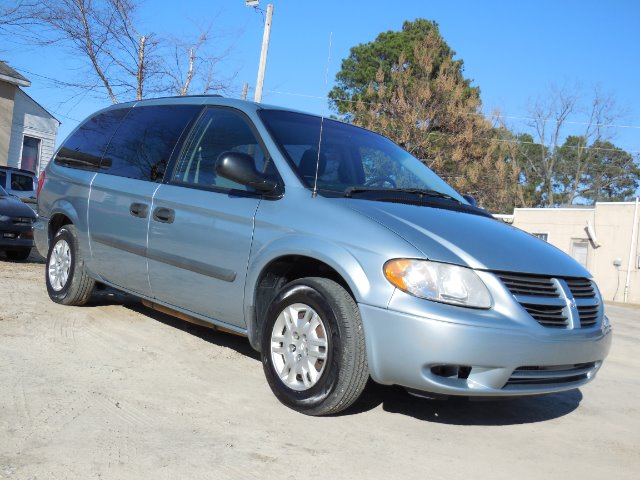 2006 Dodge Grand Caravan SE