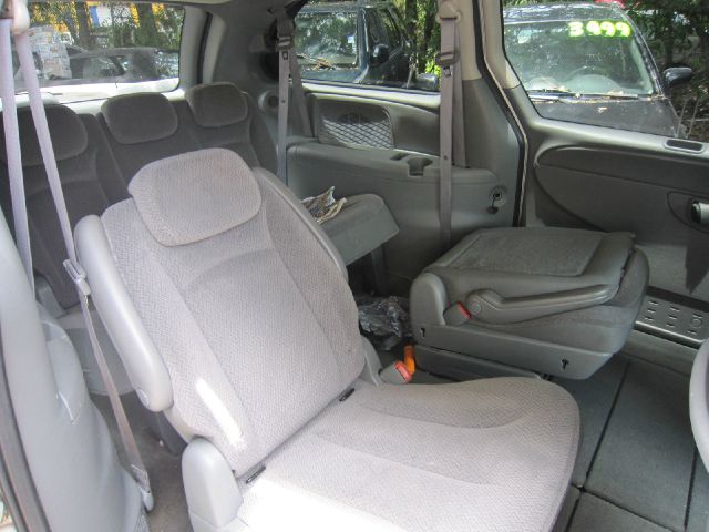 2006 Dodge Grand Caravan SE