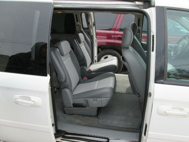 2007 Dodge Grand Caravan Ex-cab 4x4