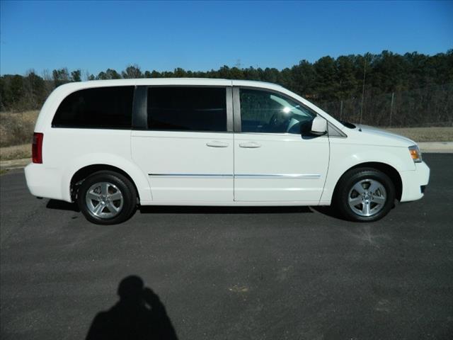 2008 Dodge Grand Caravan Touring AT 2WD W/ NAVI