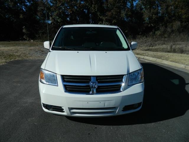 2008 Dodge Grand Caravan Touring AT 2WD W/ NAVI