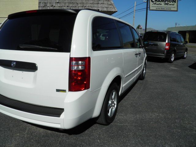 2008 Dodge Grand Caravan SE