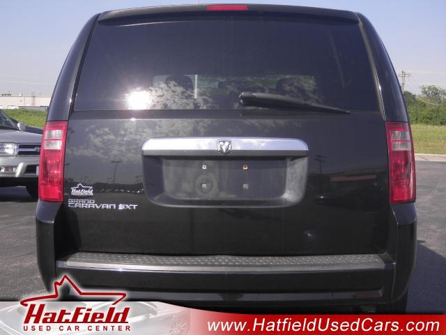2008 Dodge Grand Caravan Touring AT 2WD W/ NAVI
