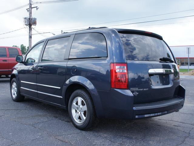 2008 Dodge Grand Caravan S