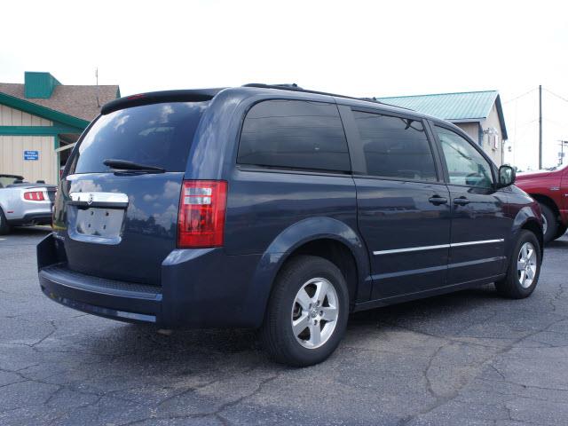 2008 Dodge Grand Caravan S