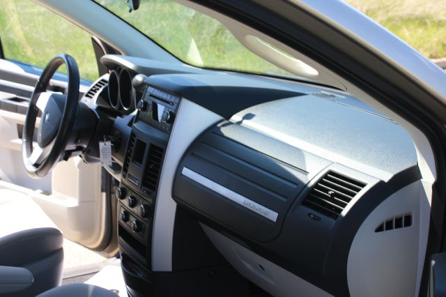 2008 Dodge Grand Caravan S