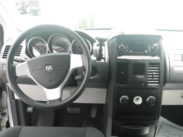 2008 Dodge Grand Caravan SE