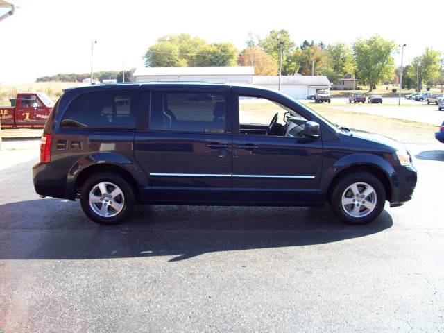 2008 Dodge Grand Caravan S