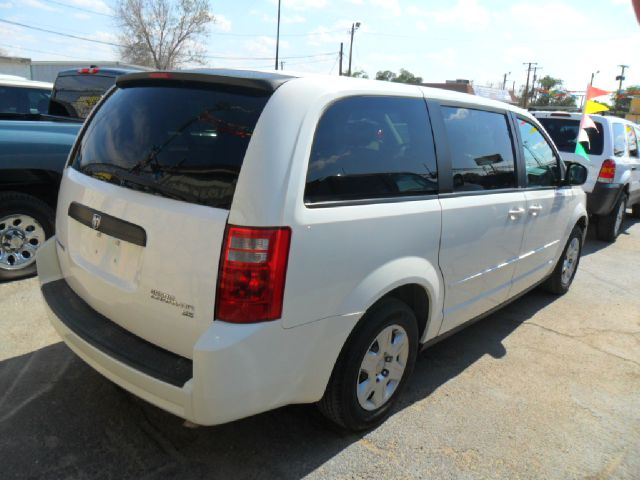 2009 Dodge Grand Caravan SE