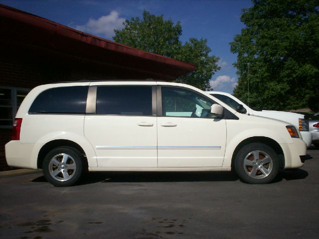 2009 Dodge Grand Caravan S