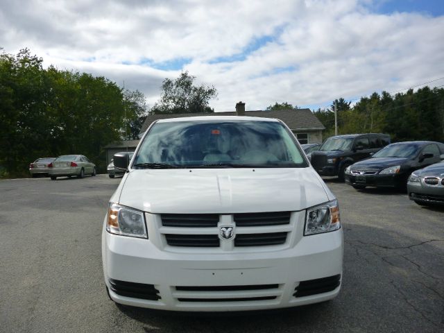 2009 Dodge Grand Caravan SE