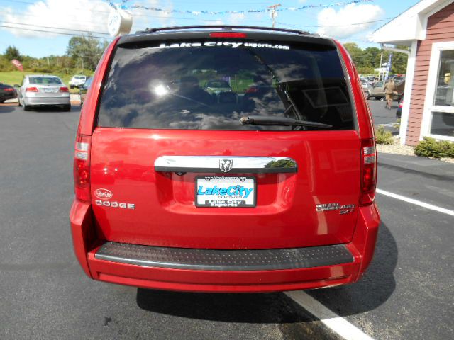 2009 Dodge Grand Caravan S