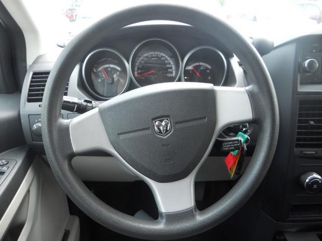 2009 Dodge Grand Caravan SE