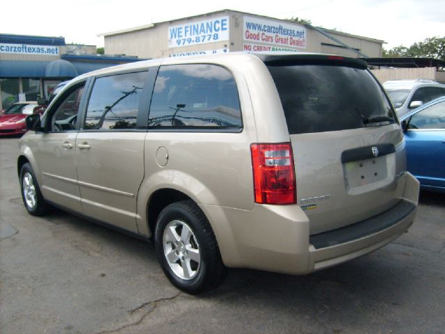 2009 Dodge Grand Caravan SE