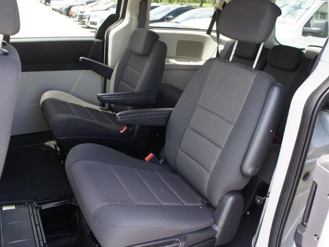 2009 Dodge Grand Caravan S