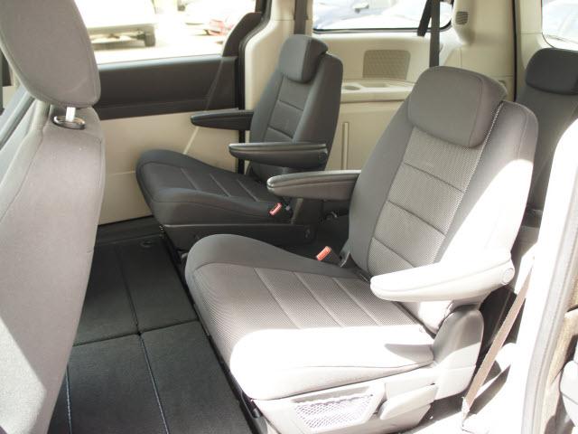 2009 Dodge Grand Caravan S